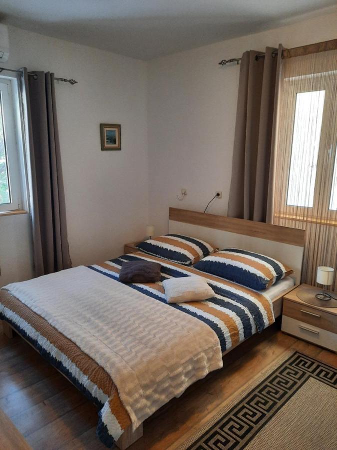 Studio Apartment Katalpa ซาดาร์ ภายนอก รูปภาพ