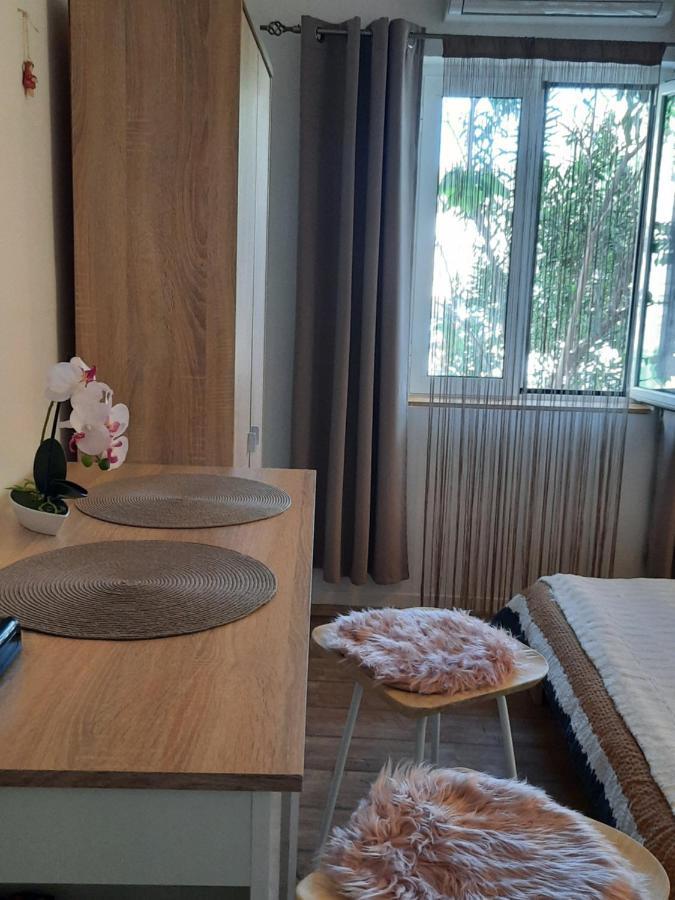 Studio Apartment Katalpa ซาดาร์ ภายนอก รูปภาพ