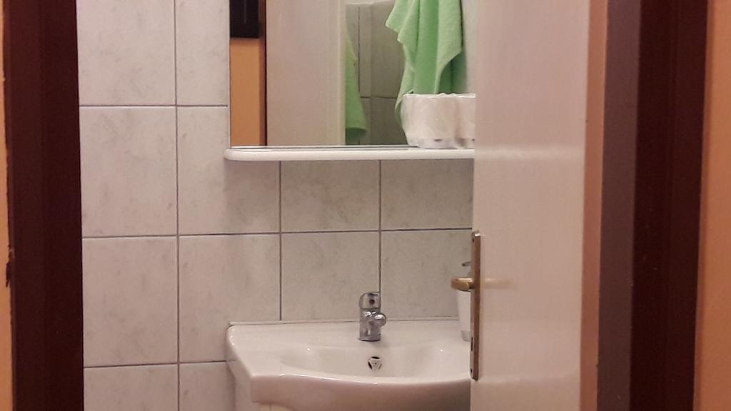 Studio Apartment Katalpa ซาดาร์ ภายนอก รูปภาพ